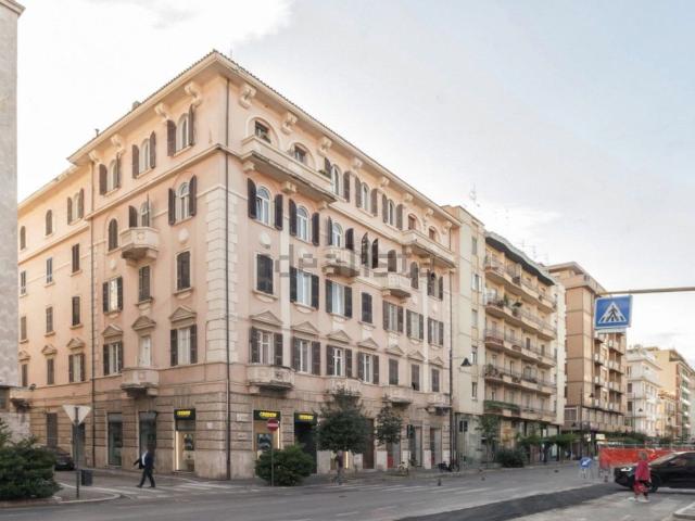 Appartamento in vendita a Pescara, Abruzzo