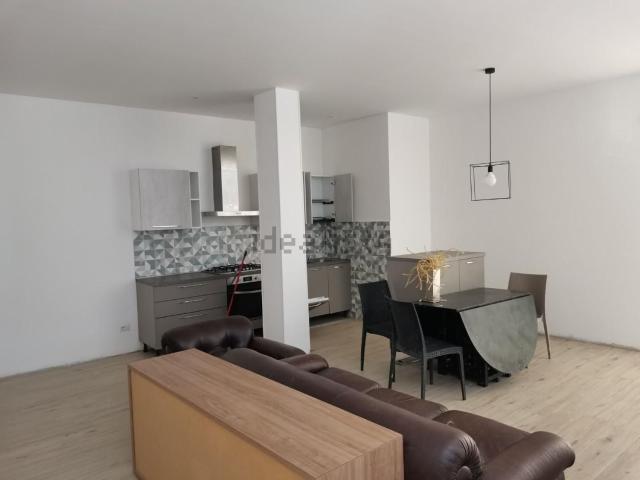 Appartamento in vendita a Centro, Poggibonsi