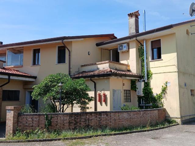 Appartamento in vendita a Talmassons, Friuli-Venezia Giulia