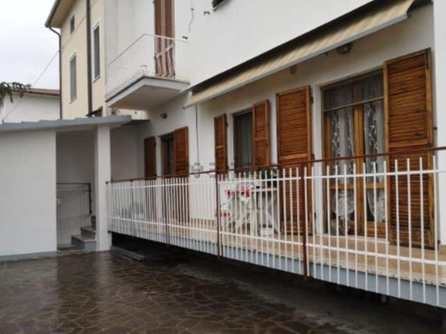 Appartamento in vendita a Cenerente, Umbria