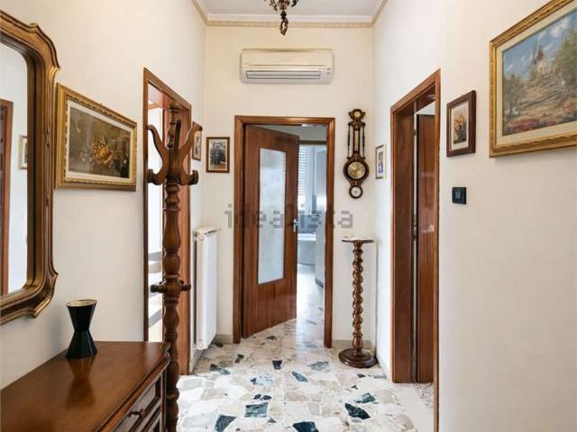 Appartamento in vendita a Crocetta-San Lazzaro-Modena Est, Modena