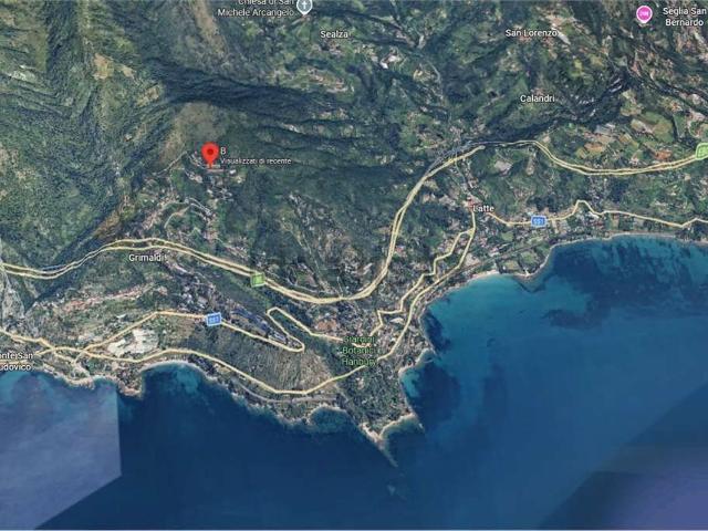Appartamento in vendita a Ventimiglia, Liguria