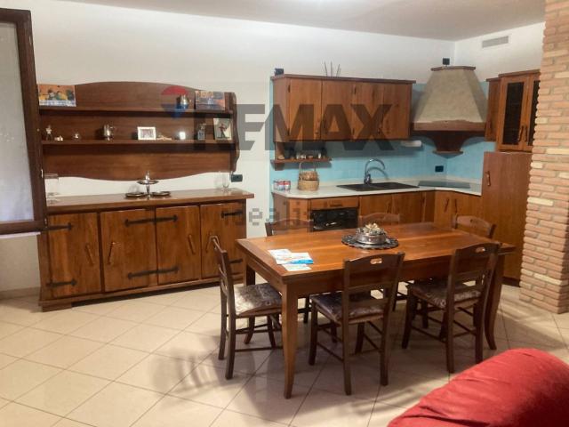 Appartamento in vendita a Buttapietra, Veneto
