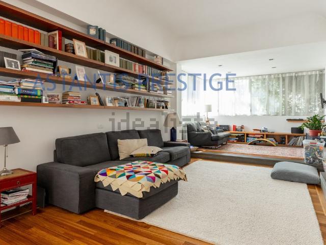 Appartamento in vendita a Municipio 8 di Milano, Milano