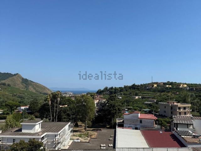 Appartamento in vendita a Pozzuoli, Campania
