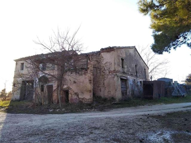 Appartamento in vendita a Palombina Vecchia, Marche
