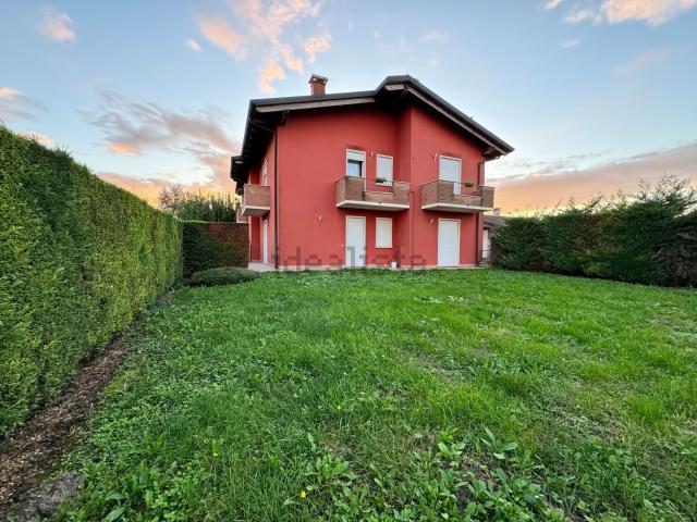 Appartamento in vendita a Urbana, Padova
