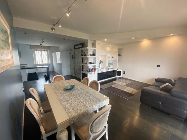 Appartamento in vendita a Corciano, Umbria