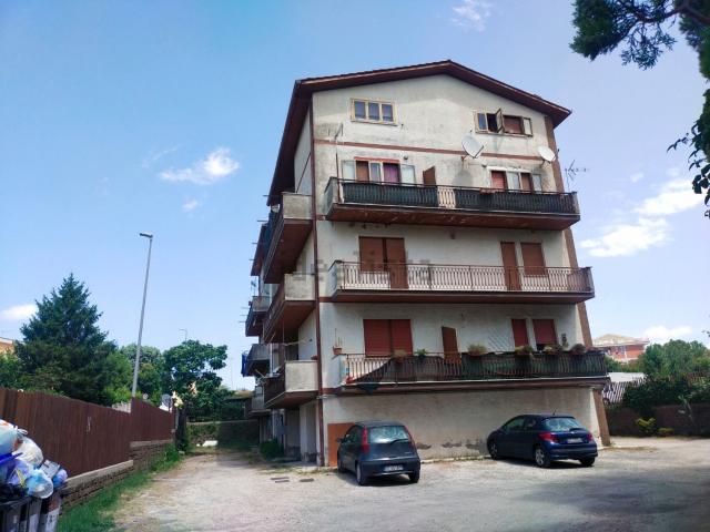 Appartamento in vendita a Osteria Nuova, Roma Capitale