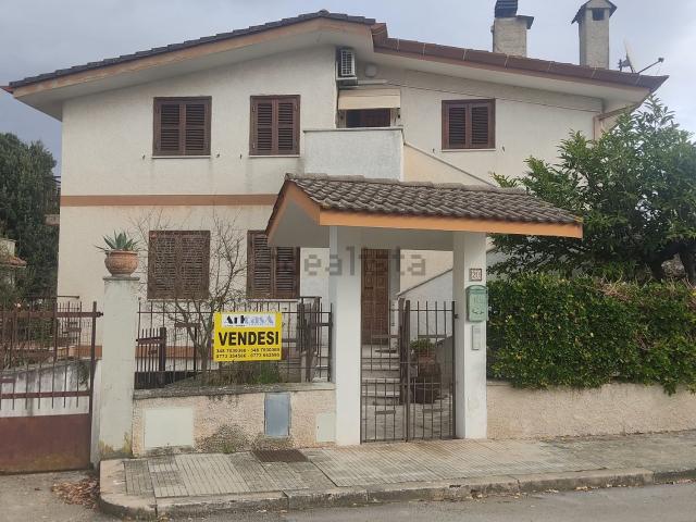Appartamento in vendita a Norma, Latina