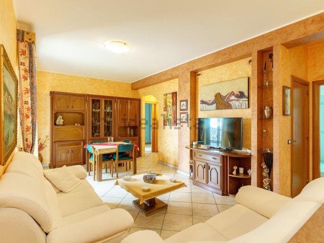 Appartamento in vendita a Viagrande, Catania