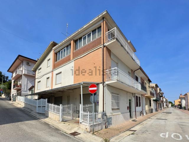 Appartamento in vendita a Marina Picena, Marche