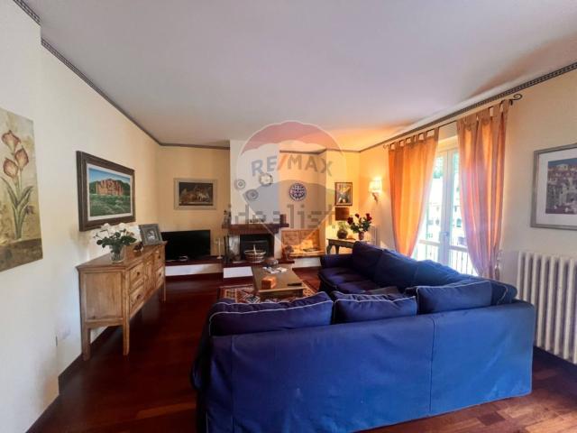 Appartamento in vendita a Foligno, Umbria