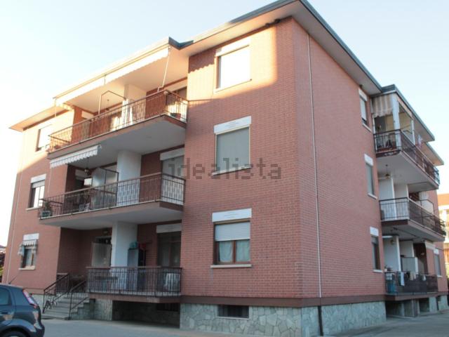 Appartamento in vendita a Santena, Torino