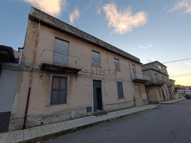 Appartamento in vendita a Calabria, Reggio Calabria