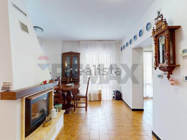 Appartamento in vendita a Serra Riccò, Liguria