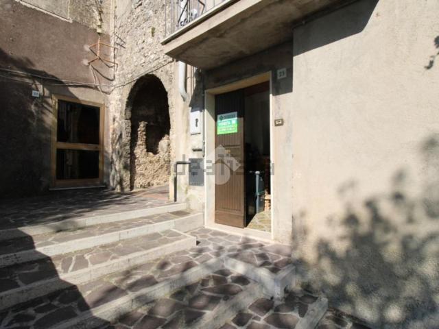 Appartamento in vendita a Salisano, Lazio