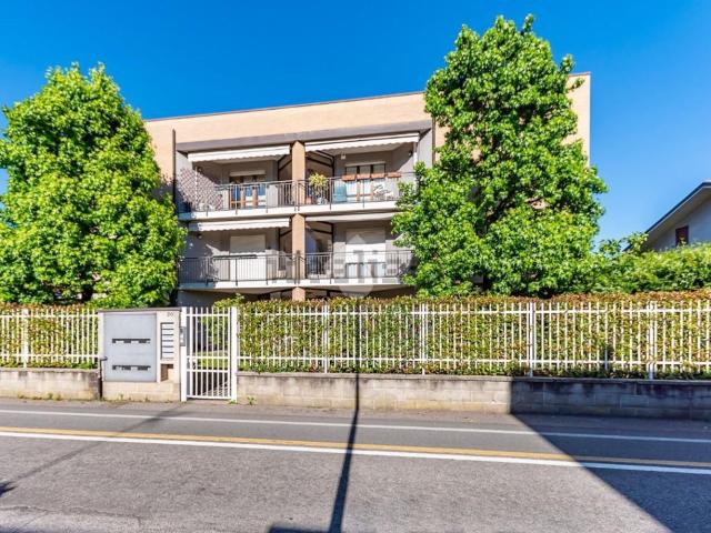 Appartamento in vendita a Lainate, Milano