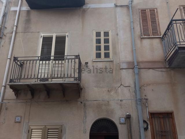 Appartamento in vendita a Santo Stefano Di Camastra, Sicilia