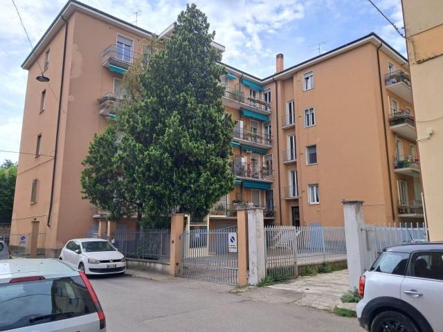 Appartamento in vendita a Est, Brenzone