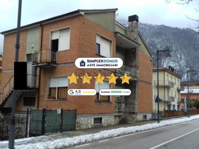 Appartamento in vendita a Colle, Piobbico