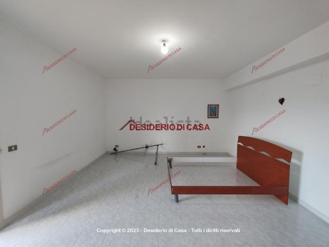 Appartamento in vendita a Santo Stefano Di Camastra, Sicilia