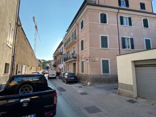 Attico in vendita a Foligno, Umbria