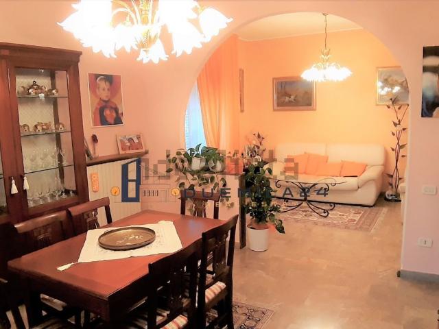 Appartamento in vendita a Montemurlo, Toscana