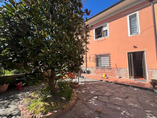 Appartamento in vendita a Sant'Andrea di Compito, Capannori