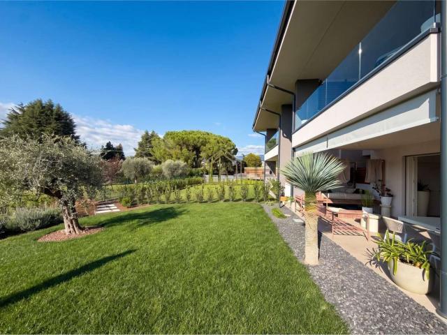 Appartamento in vendita a Solarolo, Manerba del Garda