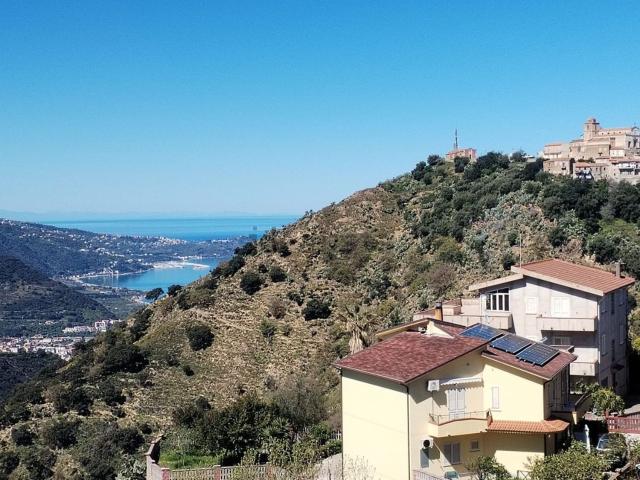 Appartamento in vendita a Piraino, Sicilia