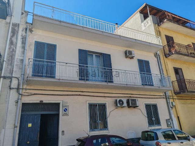 Appartamento in vendita a Acireale, Sicilia