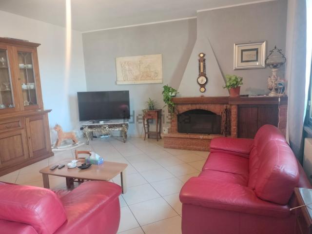 Appartamento in vendita a Val d’Enza, Re