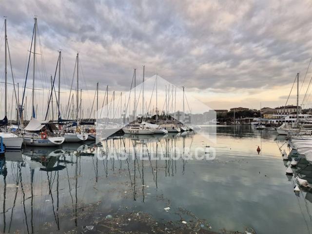 Attico in vendita a Desenzano Del Garda, Lombardia