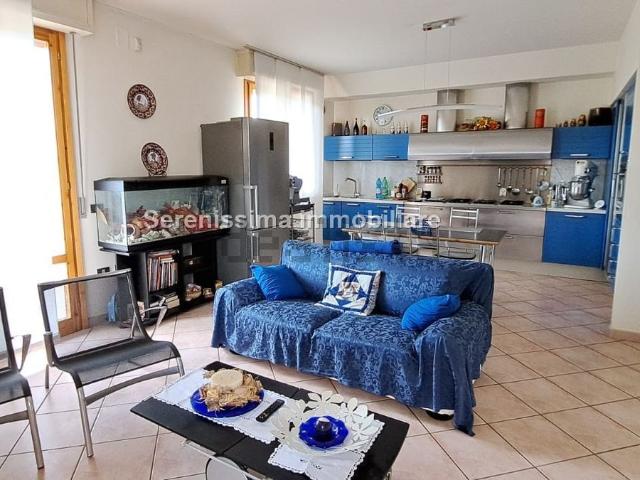 Appartamento in vendita a Vallefoglia, Marche