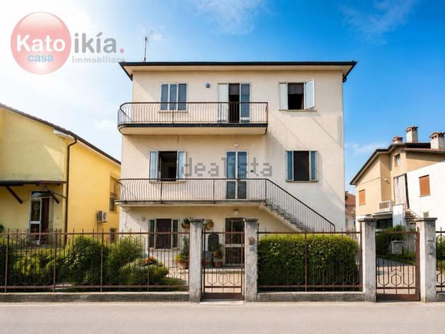 Appartamento in vendita a Quartiere I Pini, Torri Di Quartesolo