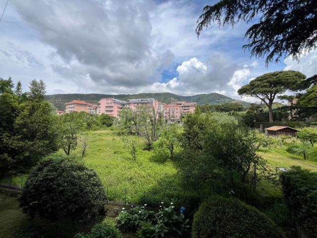 Appartamento in vendita a Sestri Levante, Liguria