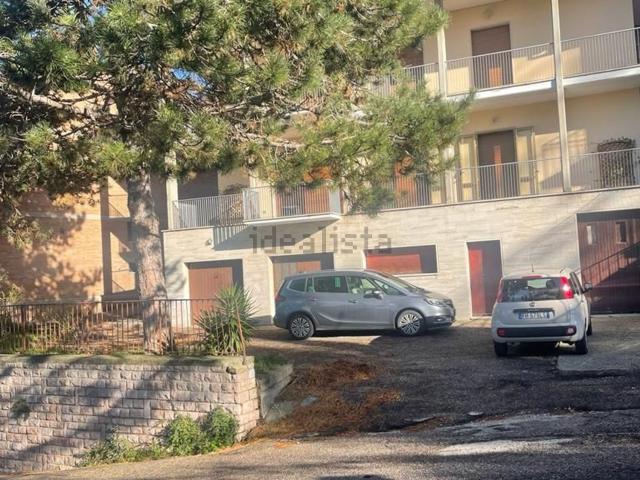 Appartamento in vendita a Assisi, Umbria