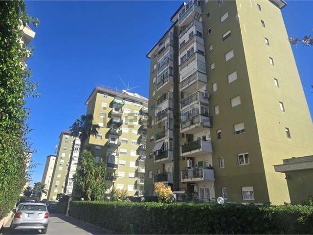 Appartamento in vendita a VI Circoscrizione, Palermo