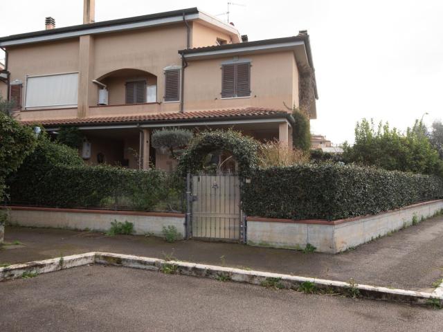 Appartamento in vendita a Centro, Monte Argentario