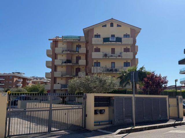 Attico in vendita a Aprilia, Lazio