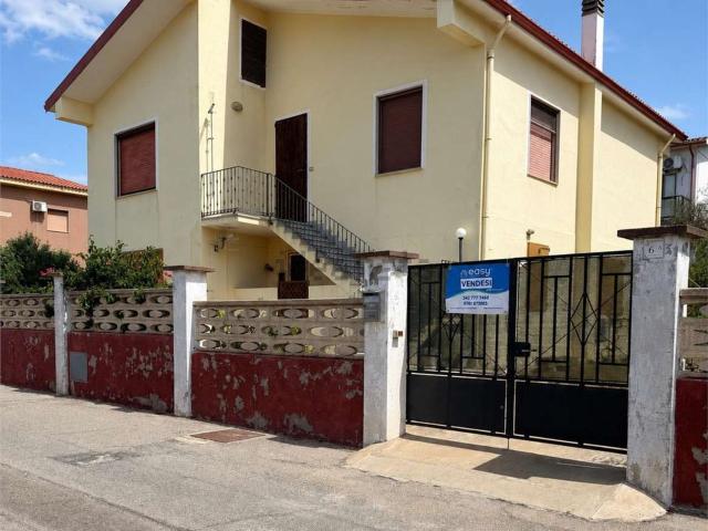 Appartamento in vendita a Portescusi/Portoscuso, Sulcis Iglesiente