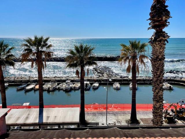 Appartamento in vendita a Riva Ligure, Liguria