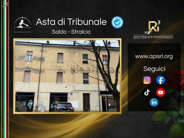 Appartamento in vendita a Centro Storico, Modena