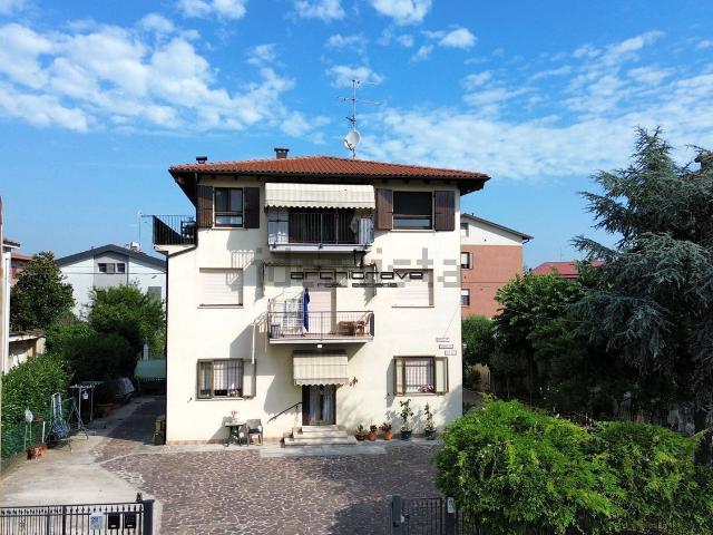 Appartamento in vendita a Formigine, Reggio Emilia