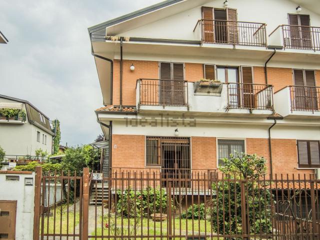 Appartamento in vendita a Quartiere Pasubio, Cesano Boscone