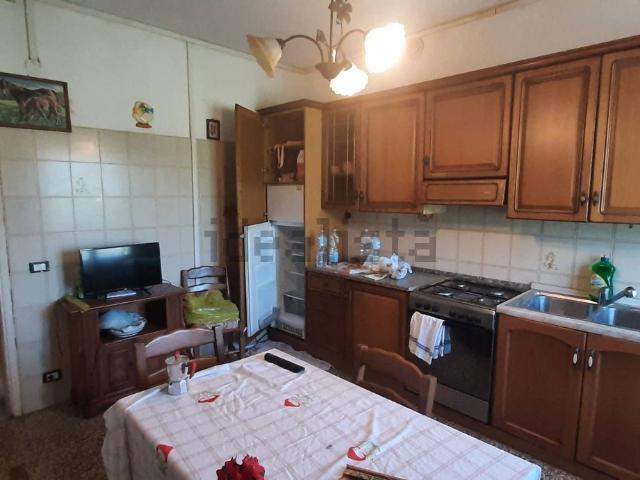 Appartamento in vendita a Le Conche, Castellina Marittima
