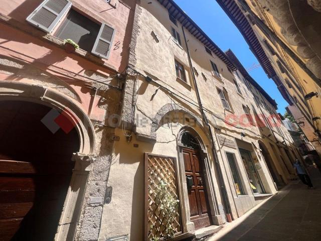 Appartamento in vendita a Spoleto, Umbria