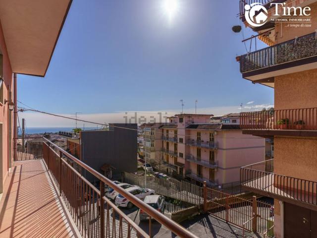 Appartamento in vendita a Aci Santa Lucia, Aci Catena