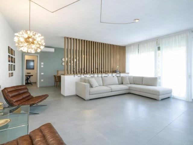 Appartamento in vendita a Lugana, Sirmione
